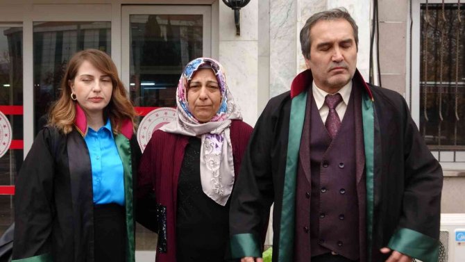 18 Haftalık Hamile Eşini Öldüren Koca: "Kayınvalidem ’Sen Erkek Değilsin, Senin Çocuğun Olmaz’ Deyince Kendimi Kaybettim"