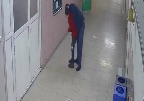 Müdür Yardımcısının Heimlich Manevrası Öğrencinin Hayatını Kurtardı