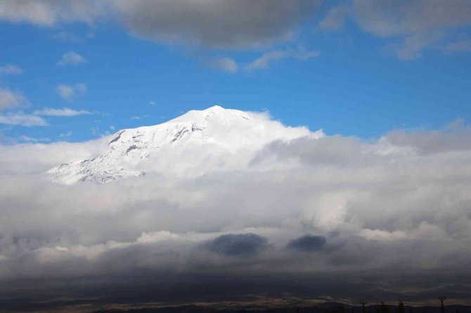 Türkiye’nin Çatısında Görsel Şölen
