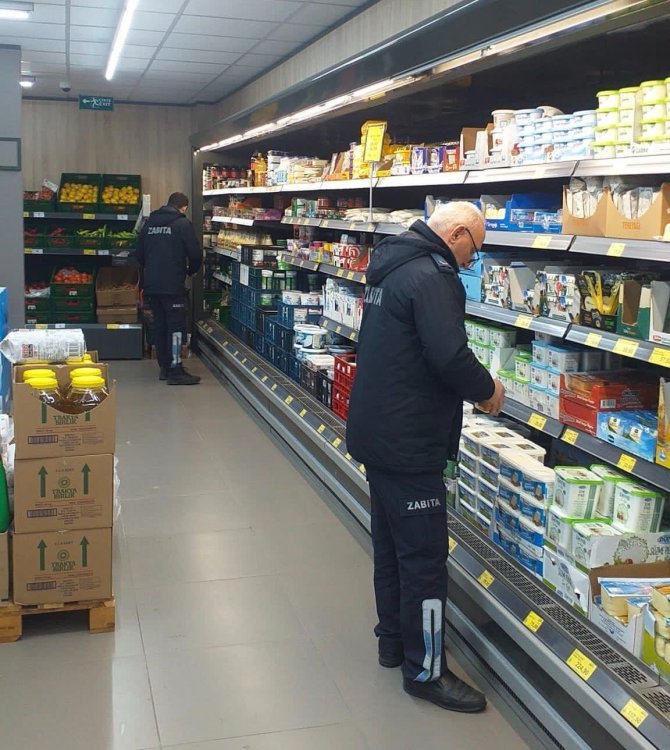 Zabıta Ekipleri Aşırı Fiyat Artışı Ve Stokçuluğu Önlemek İçin Denetimde