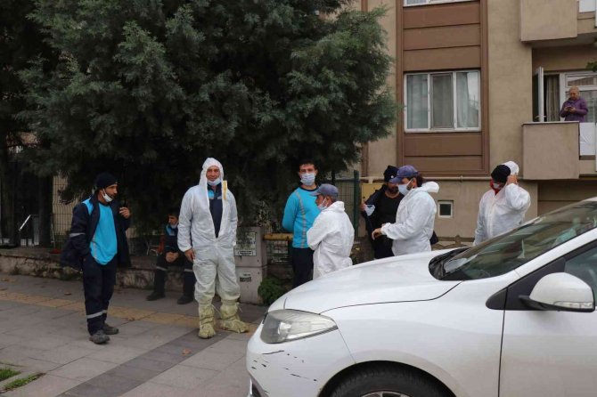 Çöp Evde Ölü Bulundu: Polis Ekipleri Harekete Geçti