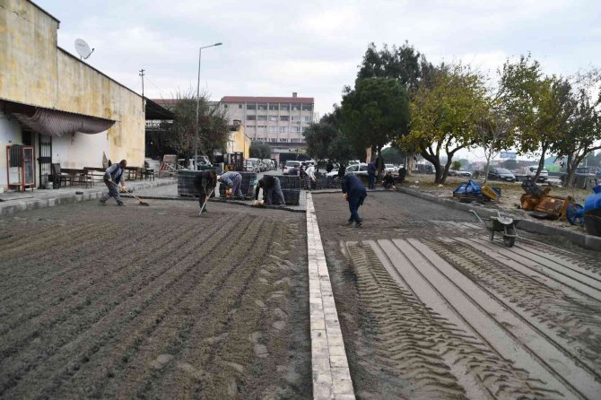 Söke Belediyesi’nden Sanayi Sitesi’nde Yeşil Alan, Otopark Ve Yol Çalışması
