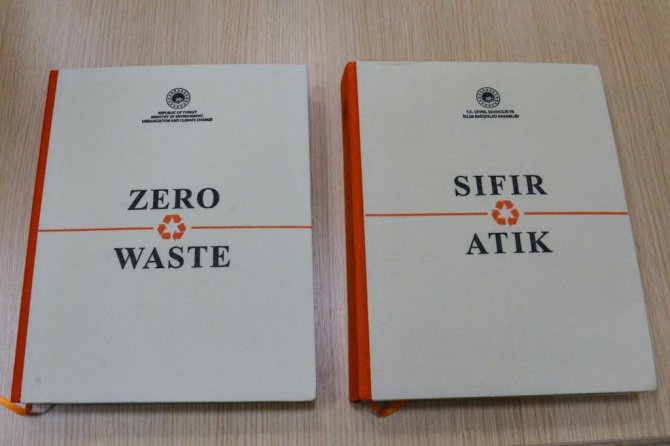 ‘Sıfır Atık’ Kitabında Bşeü’de Yerini Aldı