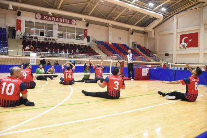 Oturarak Voleybol 1.lig 1.etap Müsabakaları Karabük’te Başladı