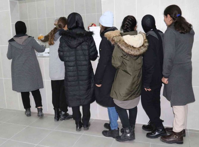 Taşımalı Öğrencilerden Milli Eğitim Bakanlığına Teşekkür