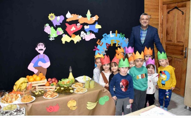 Yunusemreli Minikler Yerli Malı Haftasını Kutladı