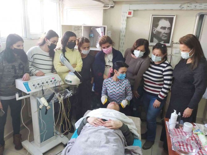 Aydın’da Halk Eğitimi Merkezi Kursları Vatandaşların Eğitimine Katkı Sağlıyor