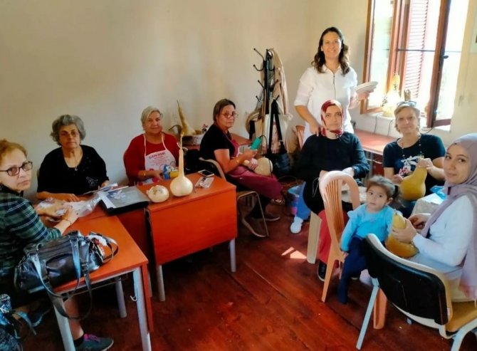 Aydın’da Halk Eğitimi Merkezi Kursları Vatandaşların Eğitimine Katkı Sağlıyor