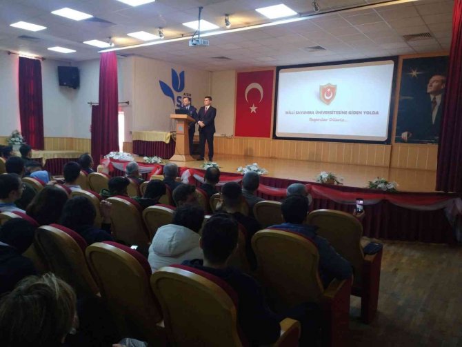 Asker Olma Hayalindeki Öğrencilere Milli Savunma Üniversitesi Tanıtıldı