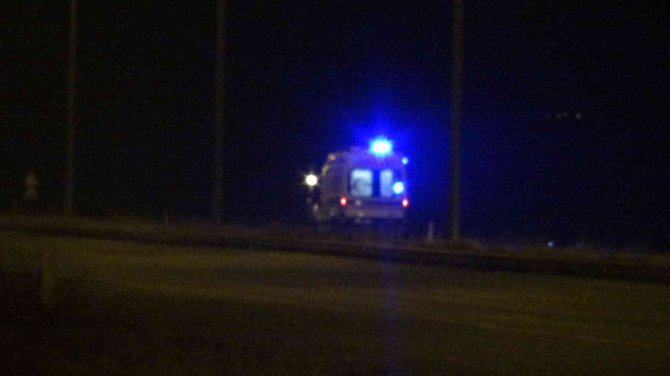 Gercüş’te Otomobil Tarlaya Uçtu: 1 Yaralı