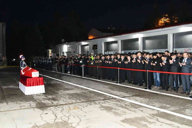 Hayatını Kaybeden Astsubay Törenle Memleketine Uğurlandı