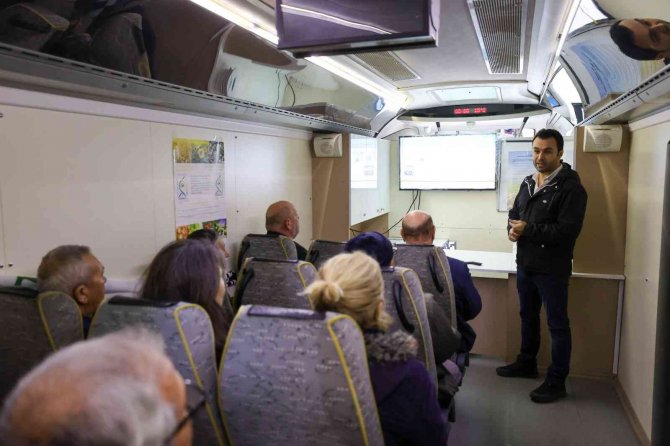 Buca Belediyesinden Çiftçilere Eğitim