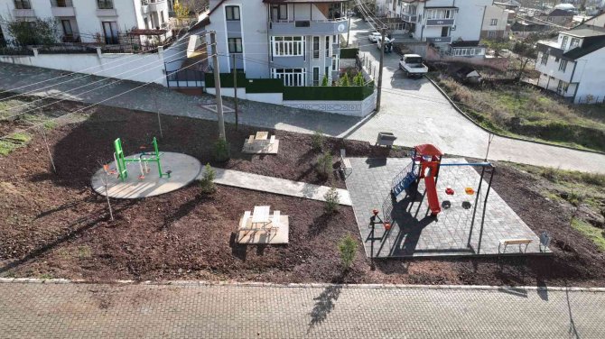 Derince’ye İki Yeni Park