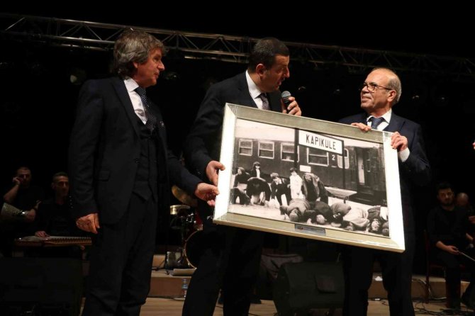 Edirne’de "Kuzey Makedonya Türkçe Eğitim Bayramı" Coşkuyla Kutlandı