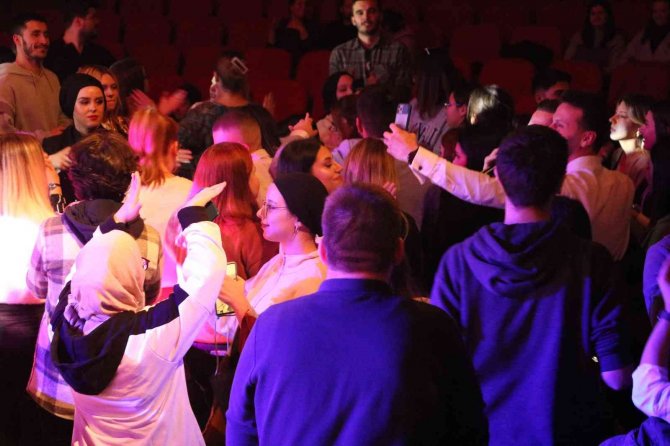 Edirne’de "Kuzey Makedonya Türkçe Eğitim Bayramı" Coşkuyla Kutlandı