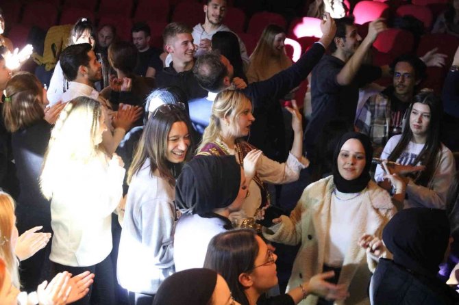 Edirne’de "Kuzey Makedonya Türkçe Eğitim Bayramı" Coşkuyla Kutlandı