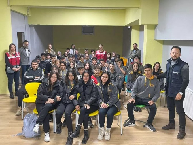 Öğrencilere Suçtan Korunma Yöntemleri Anlatıldı
