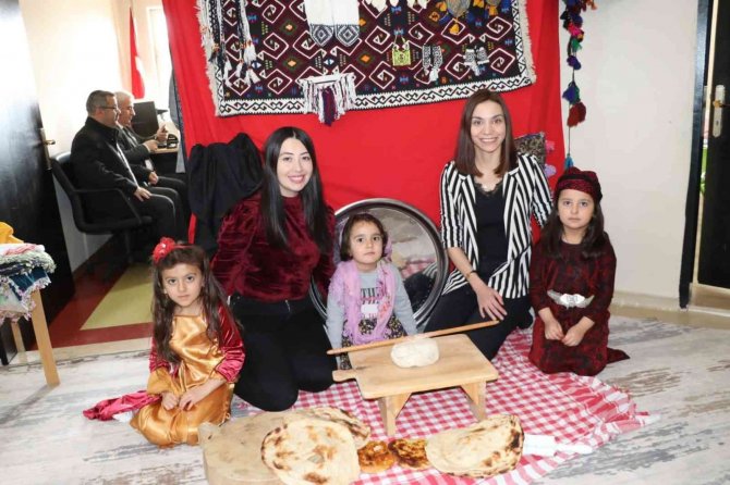 Miniklerden ’Seksen Bir İ̇liz, Hepimiz Biriz’ Etkinliği