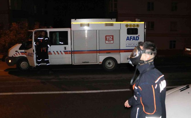 Esrarengiz Koku Ekipleri Harekete Geçirdi, Etkilenen 6 Kişiye Sağlık Ekibi Müdahale Etti