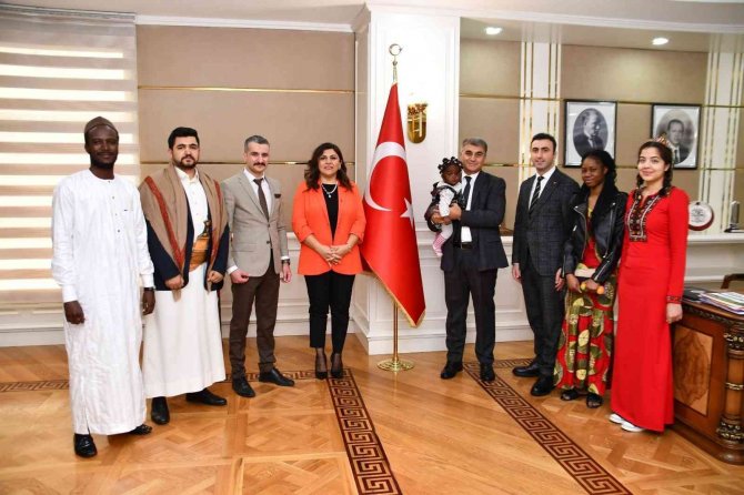 Vali Gürel’e Dünya Göçmenler Günü Ziyareti