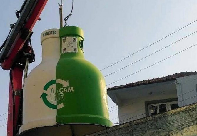 Kırkağaç’a 25 Cam Kumbarası