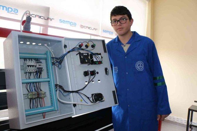 Lisede Pano Montaj Atölyesi Oluşturuldu