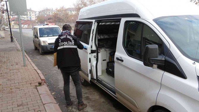 Ağabeyini Tüfekle Yaraladı, Polis Merkezine Giderek Teslim Oldu