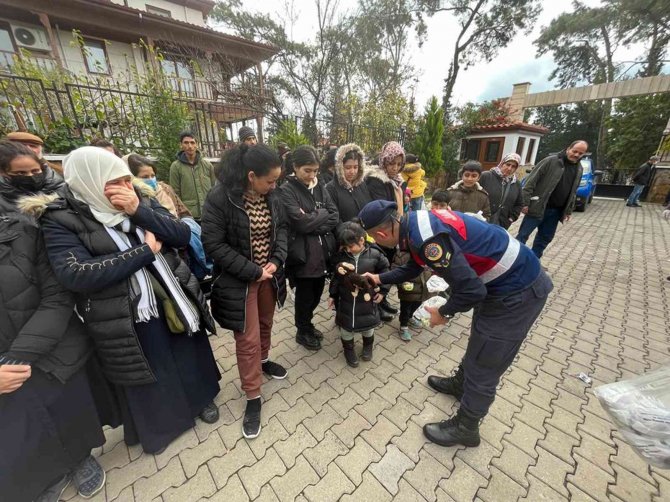 Yol Kontrolünde 144 Göçmen Yakalandı