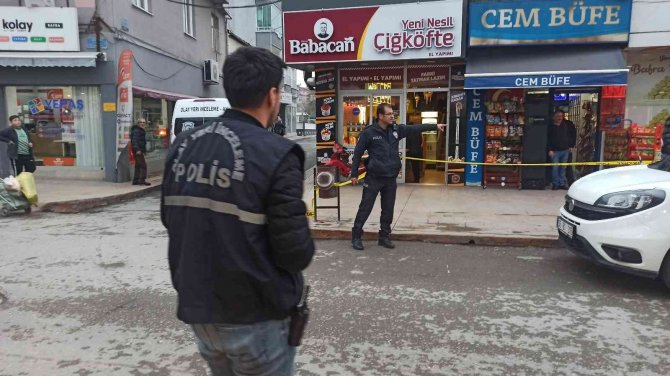 Bafra’da Bıçaklı Kavga: 1 Yaralı