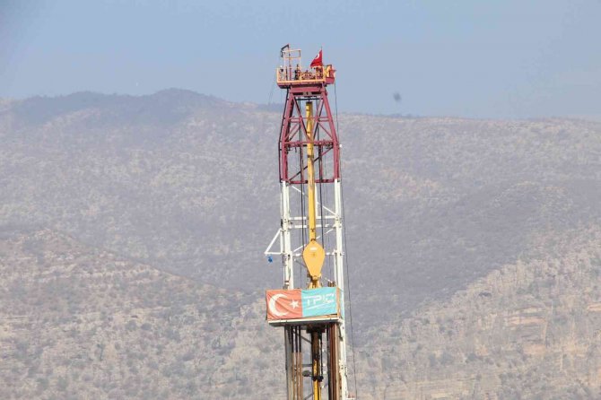 Gabar Dağı’nda Çıkan Petrolde Hedef Günlük 25 Bin Varil