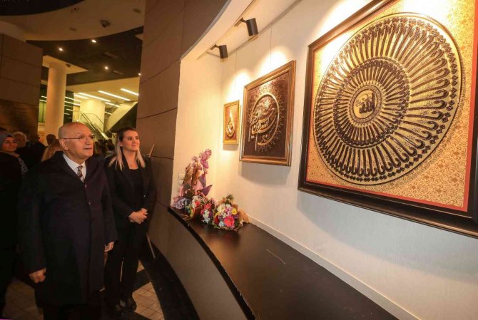 Çivilerle Tellerin Buluştuğu Sergi Göz Kamaştırdı