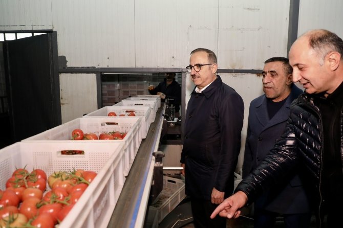 İ̇zmir’in Kuzeyinde ‘Türkiye Yüzyılı’ Rüzgarı