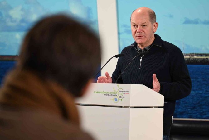 Almanya’da İlk Lng Terminali Açıldı