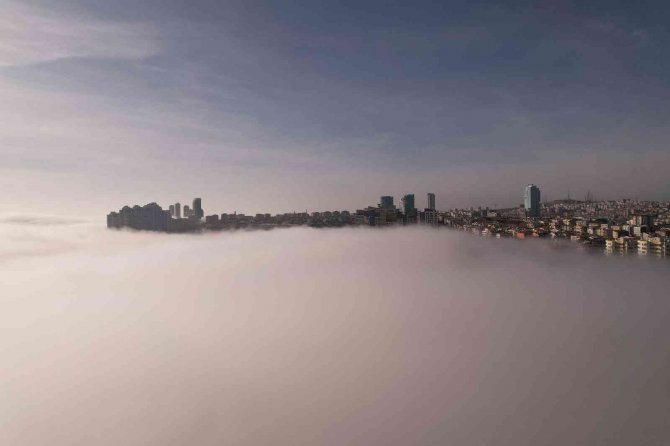 Başkentte Karpostallık Manzaralar Oluşturan Sis, Havadan Görüntülendi