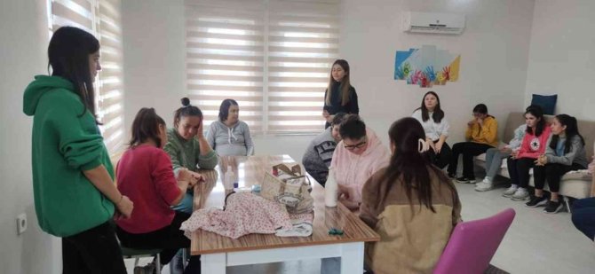 Ayvalık Belediyesi Yaşlı Bakımevi Ve Özel Çocuklar Eğitimevi’nde Anlamlı Bir Sosyal Sorumluluk Projesi