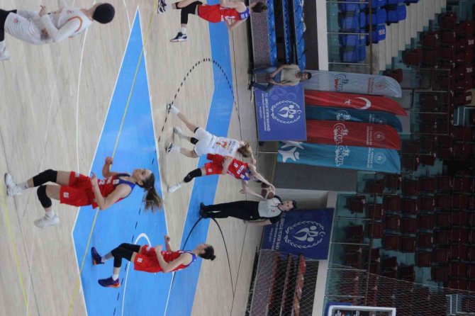 Basketbol Gençler Ligi Kızlar