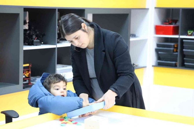 Bayburt’ta Minik Öğrenciler Tasarım Beceri Merkezinde Atölye Çalışmasına Katıldı