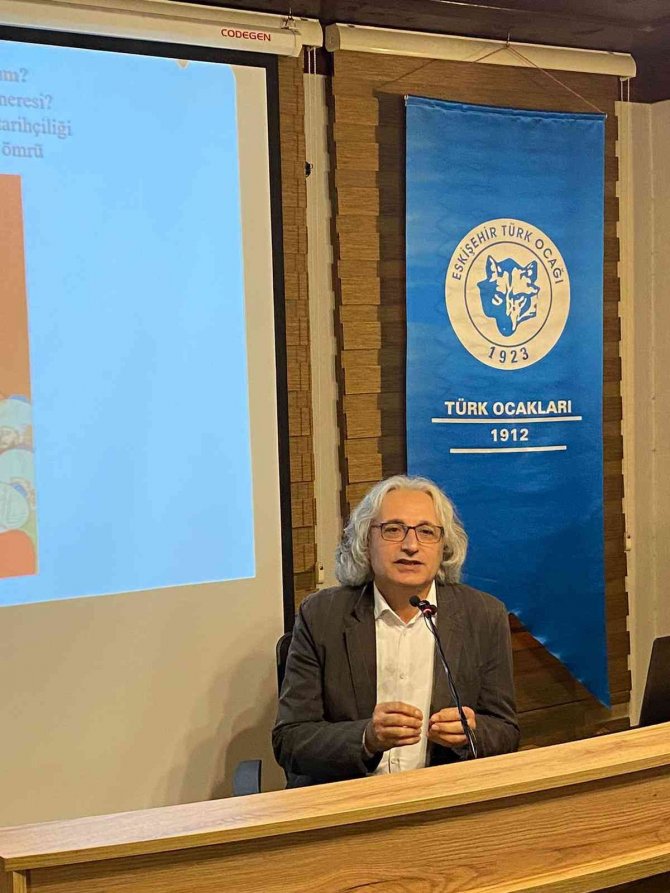 Eskişehir Türk Ocağı’nda Osmanlı’dan Cumhuriyet’e ‘Devlet Ve Toplum’ Konferansı