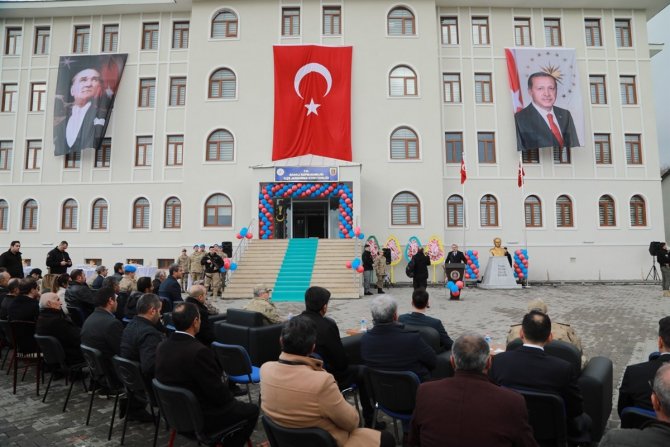 Vali Ekinci: ’’Terörün Beli Kırılmış, Milletimizin O Acı Dolu Günleri Geride Kalmıştır’’