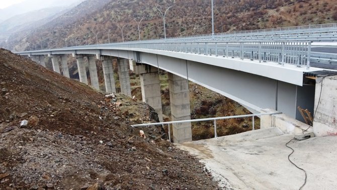 Mühendislik Harikası ‘Bitlis Çayı Viyadüğü’ Açılış İçin Gün Sayıyor