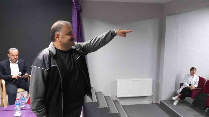 Öğrenciler Hem Eğlendi Hem Merak Ettiklerini Öğrendi