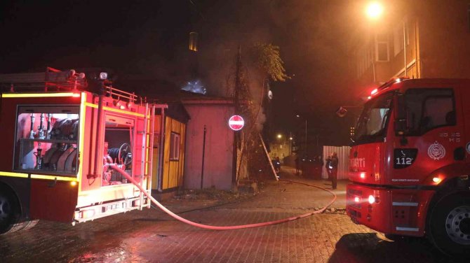 Edirne’de Tek Katlı Evde Yangın