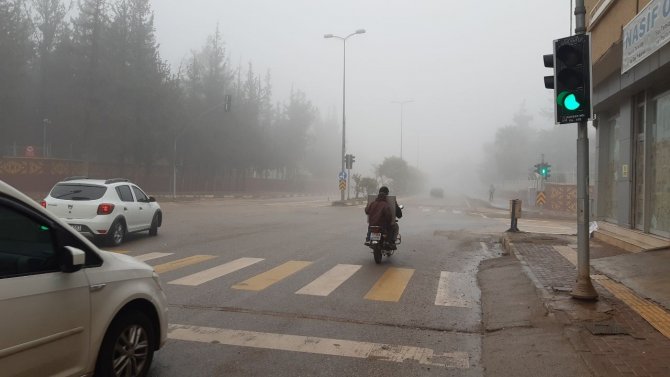 İ̇slahiye’de Yoğun Sis Etkili Oluyor
