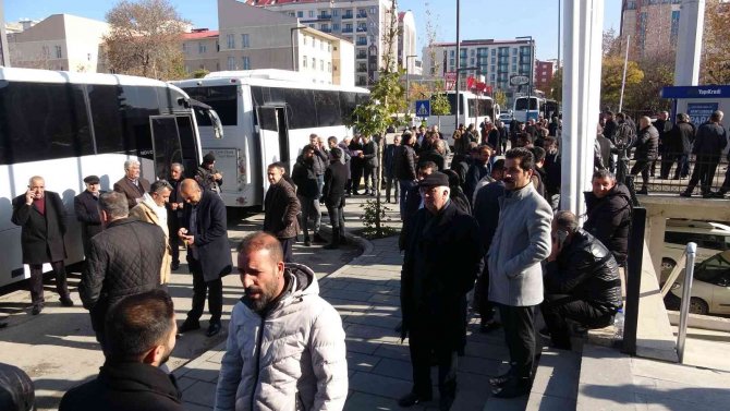 Ertelenen Van Tso Başkan Seçimleri, Yeniden Devam Ediyor