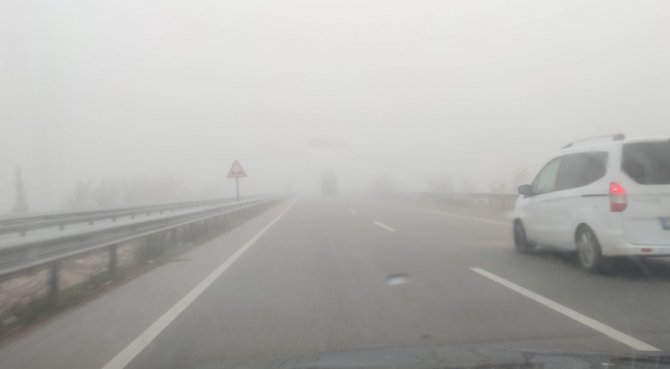 İ̇slahiye’de Yoğun Sis Etkili Oluyor