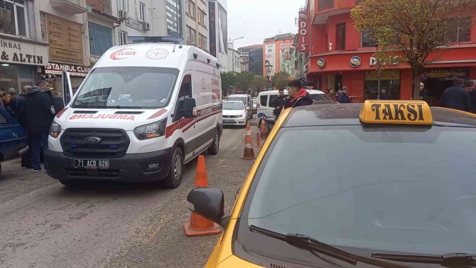 Alacak Verecek Meselesi Kanlı Bitti: 1 Yaralı