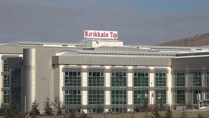 Hastane Yemekhanesinde Yangın: 8 Kişi Dumandan Etkilendi