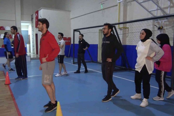 Polis Adayları Nefes Kesen Parkurda Zamana Karşı Yarışıyor