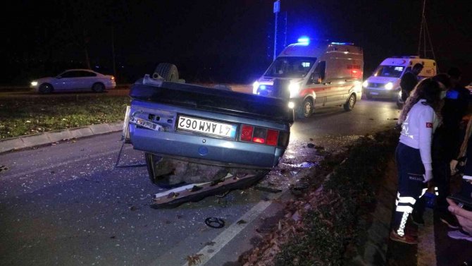 Polisten Kaçan Alkollü Ve Ehliyetsiz Sürücü Takla Attı: 3 Yaralı