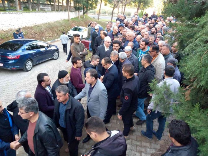 Ahmetli Belediye Başkanı Alhan’ın Acı Günü